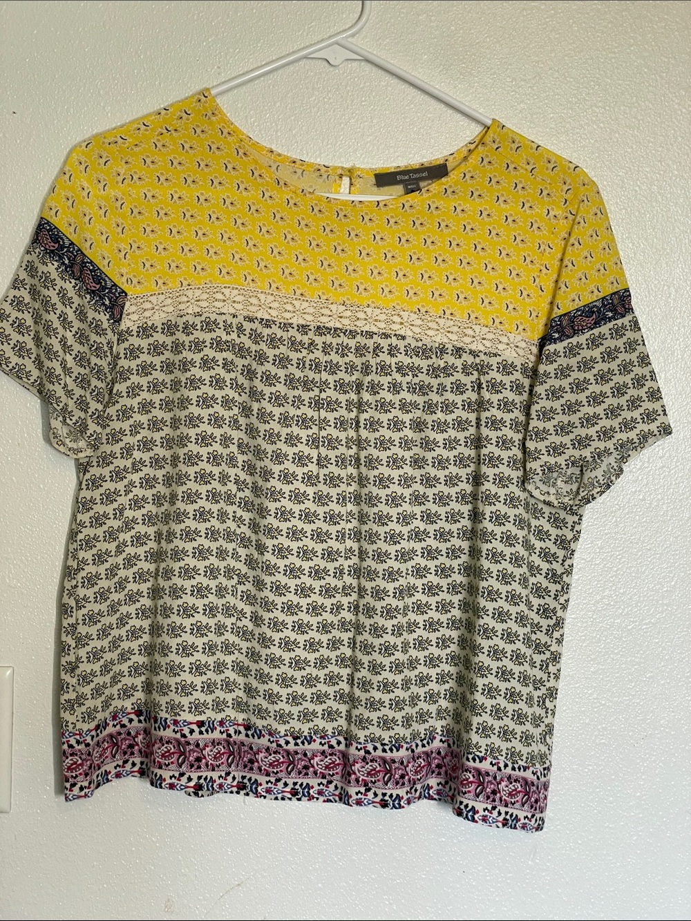 Printed Short Sleeve Blouse in Yellow and Cream